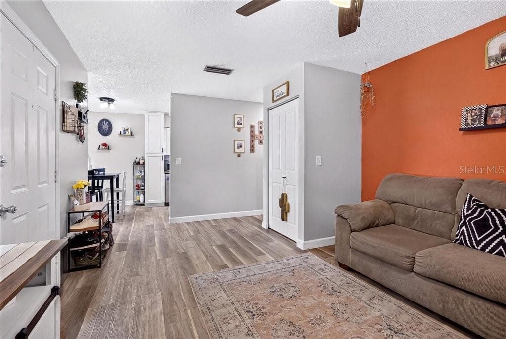 Condominium at 840 CENTER AVE #730, DAYTONA BEACH, photo 4 of 23