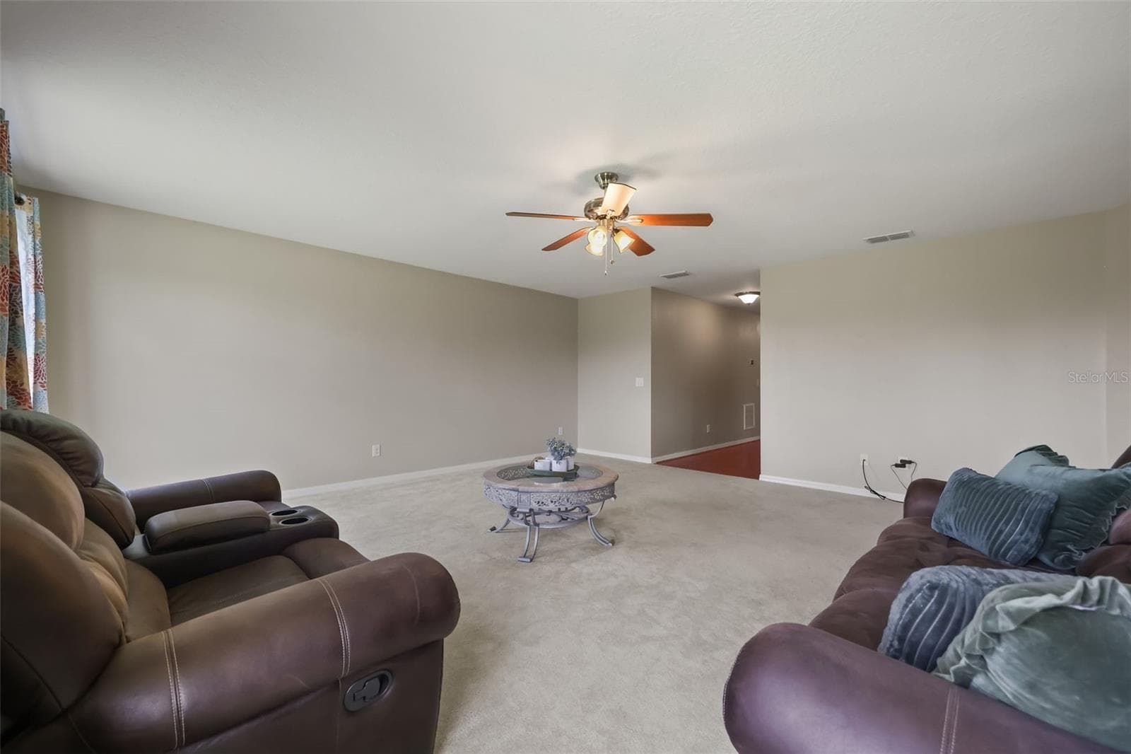 Single Family Residence at 3018 BOATING BLVD, KISSIMMEE, photo 6 of 61