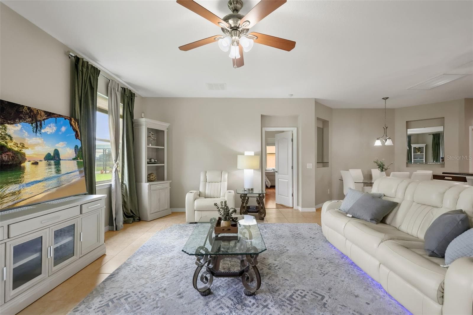 Single Family Residence at 3018 BOATING BLVD, KISSIMMEE, photo 9 of 61