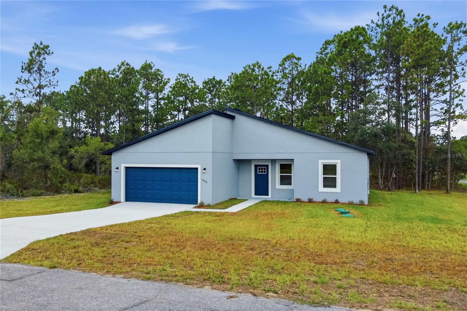 Single Family Residence at 10708 N CALDERA AVE, CITRUS SPRINGS, photo 2 of 31