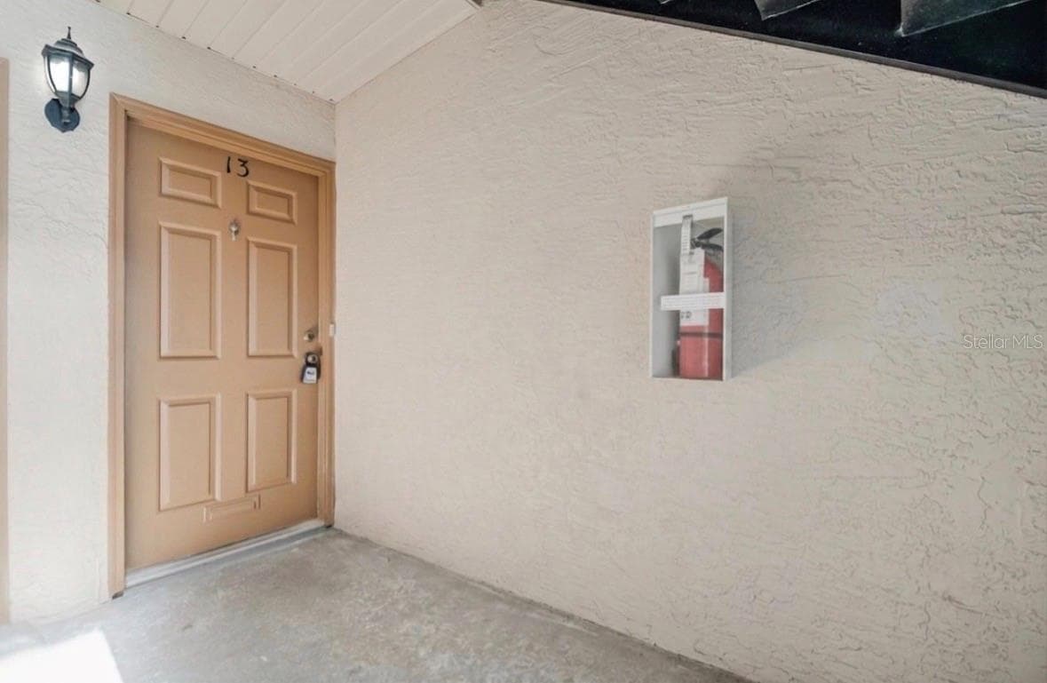 Condominium at 4613 GATE PL #104, ORLANDO, photo 3 of 36