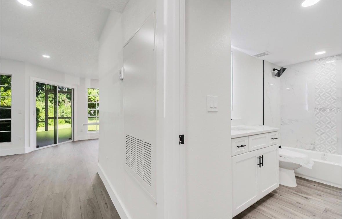 Condominium at 4613 GATE PL #104, ORLANDO, photo 17 of 36