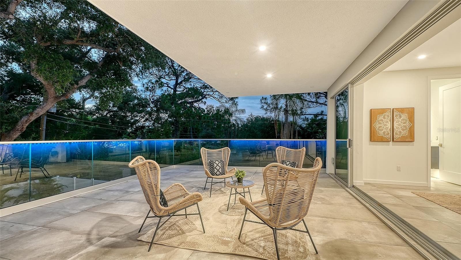 Single Family Residence at 2050 EUCLID TER, SARASOTA, photo 19 of 39