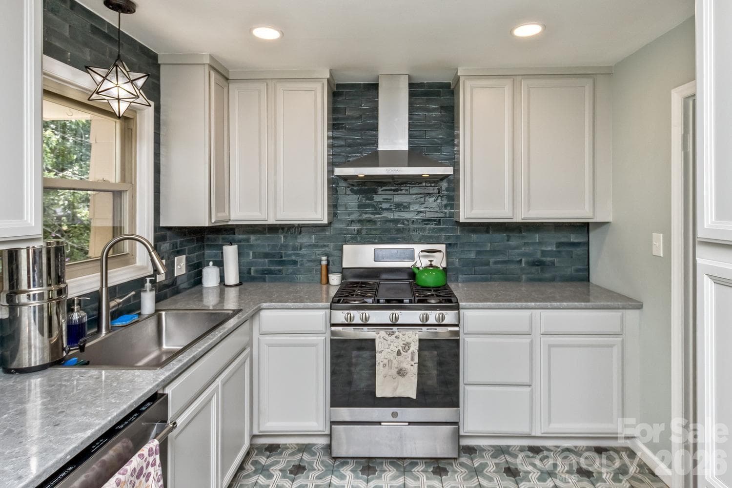 Renovated kitchen - Asheville