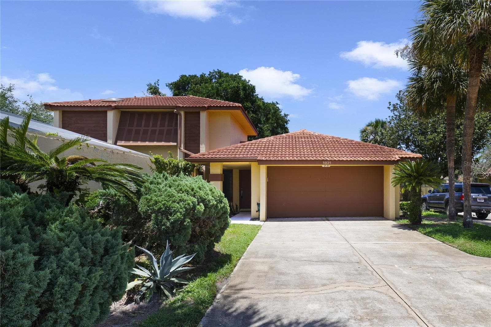 5025 BERMUDA CIR #5025