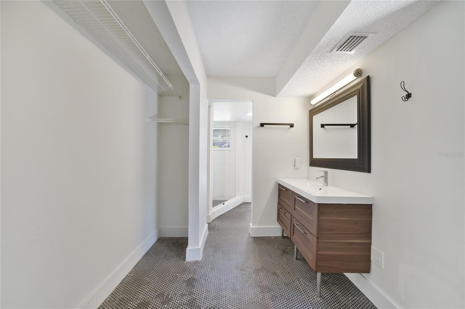 Condominium at 5025 BERMUDA CIR #5025, ORLANDO, photo 11 of 25