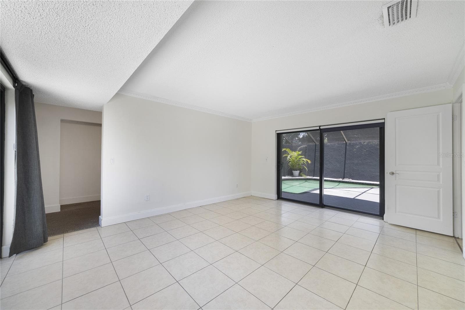 Condominium at 5025 BERMUDA CIR #5025, ORLANDO, photo 14 of 25