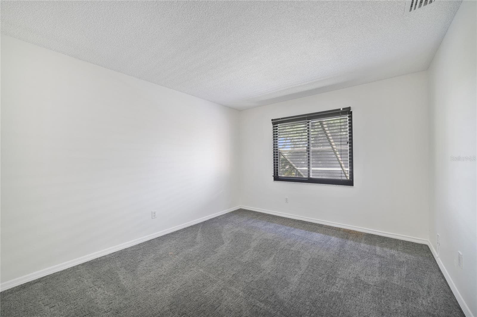 Condominium at 5025 BERMUDA CIR #5025, ORLANDO, photo 18 of 25