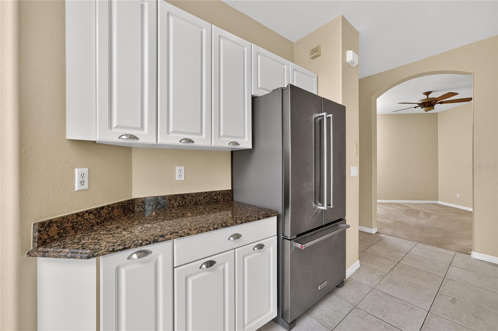 Single Family Residence at 246 MESTRE PL, NORTH VENICE, photo 19 of 64