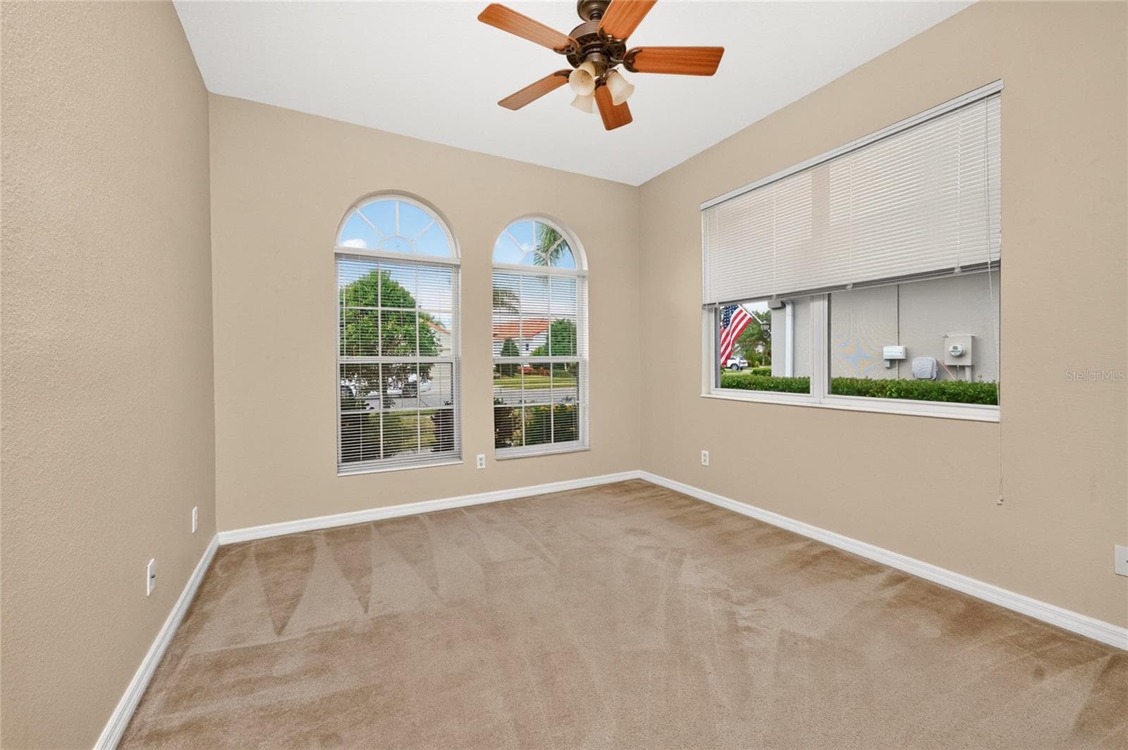 Single Family Residence at 246 MESTRE PL, NORTH VENICE, photo 21 of 64