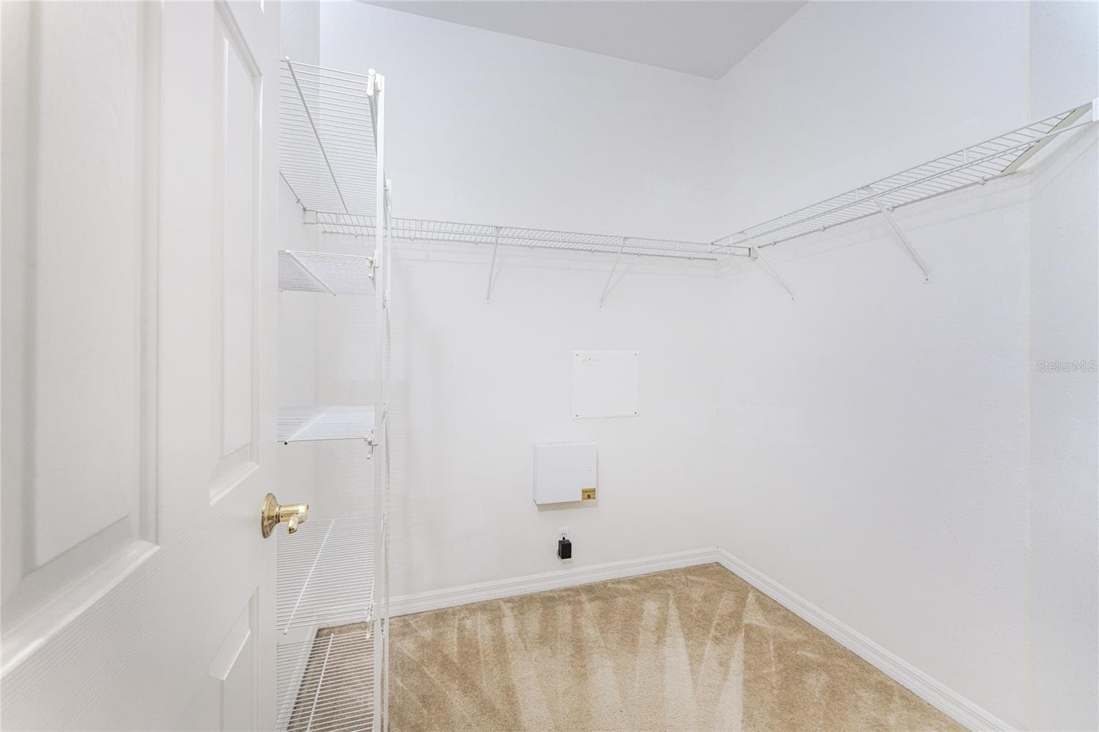 Single Family Residence at 246 MESTRE PL, NORTH VENICE, photo 33 of 64