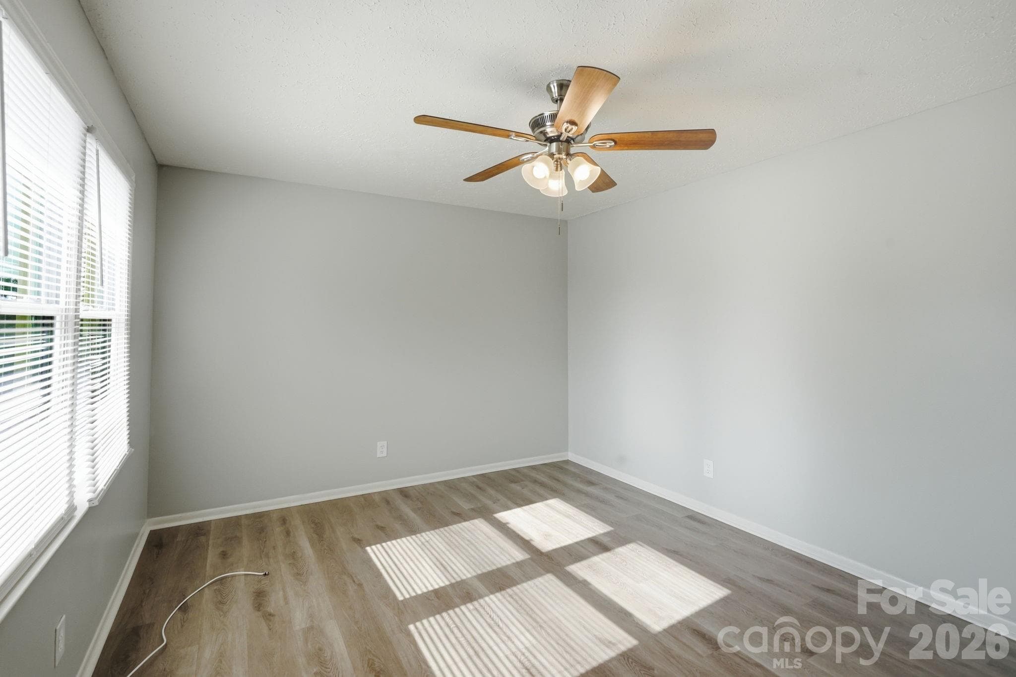 Single Family Residence at 202 Cooke Circle, Kings Mountain, photo 16 of 33