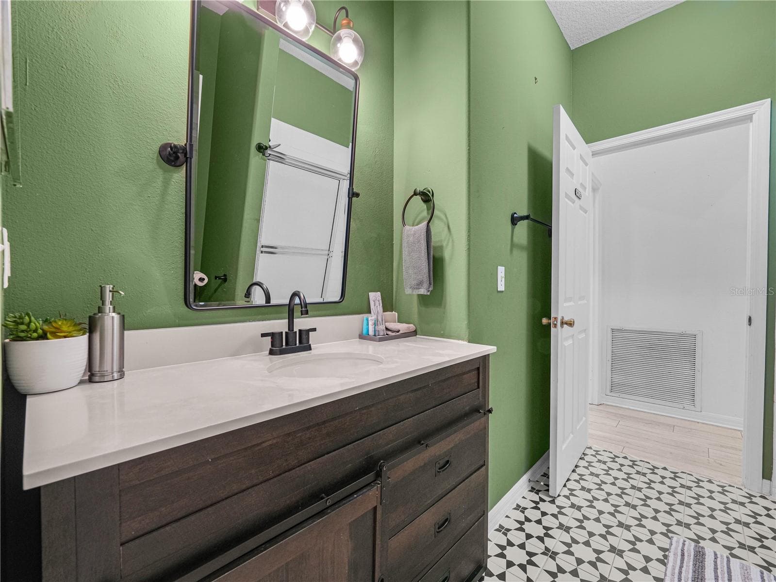Single Family Residence at 16809 GLENBROOK BLVD, CLERMONT, photo 21 of 49