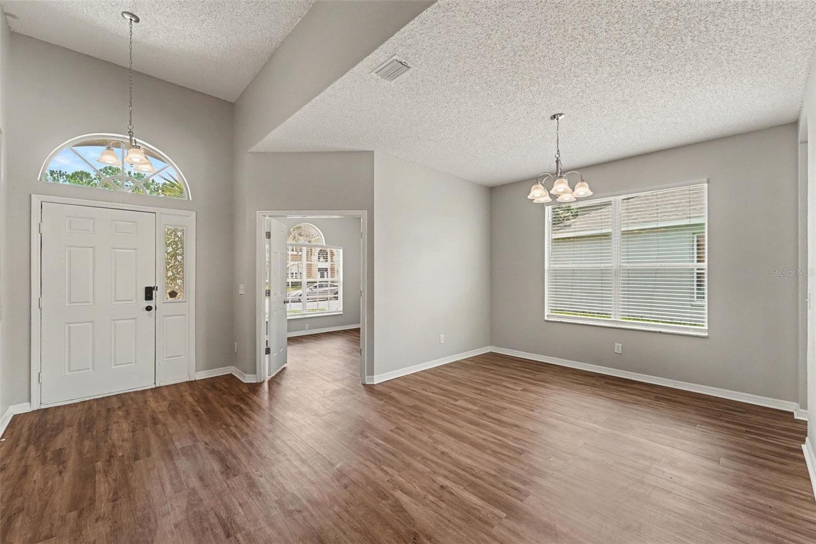 Single Family Residence at 4906 PENNECOTT WAY, WESLEY CHAPEL, photo 7 of 19