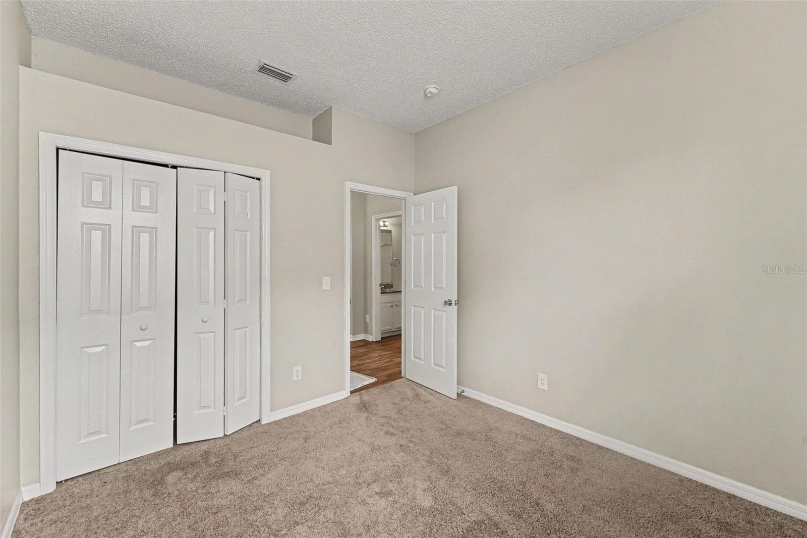 Single Family Residence at 4906 PENNECOTT WAY, WESLEY CHAPEL, photo 15 of 19
