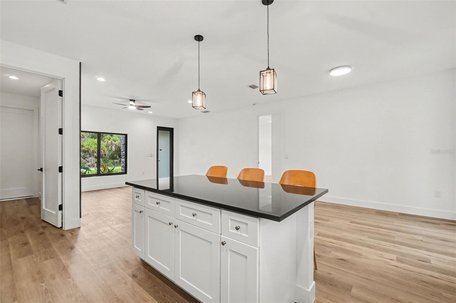 Single Family Residence at 1059 MADEIRA ST, PORT CHARLOTTE, photo 13 of 37