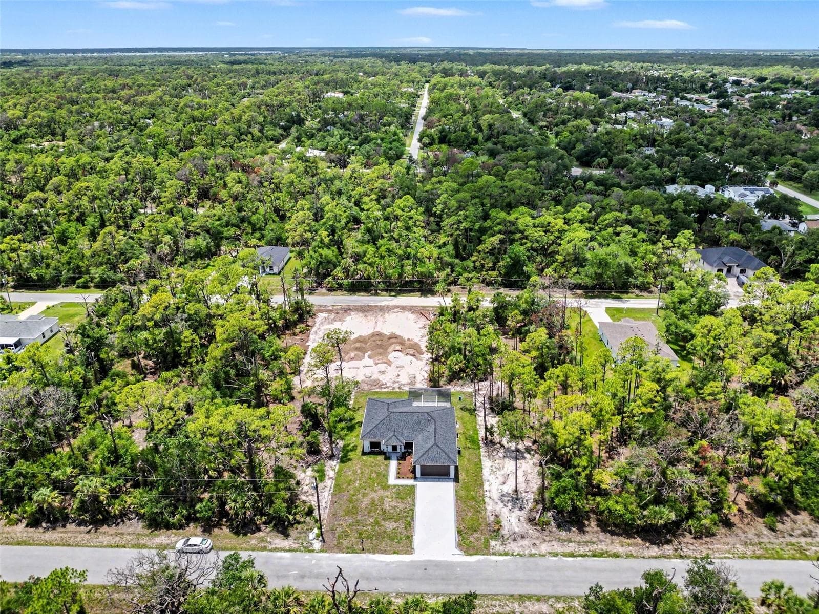 Single Family Residence at 1059 MADEIRA ST, PORT CHARLOTTE, photo 32 of 37