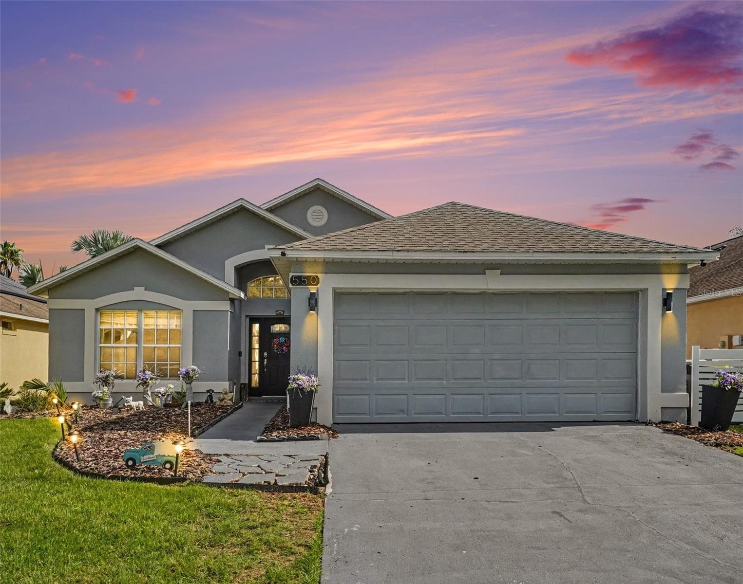 550 BUCKINGHAM CIR