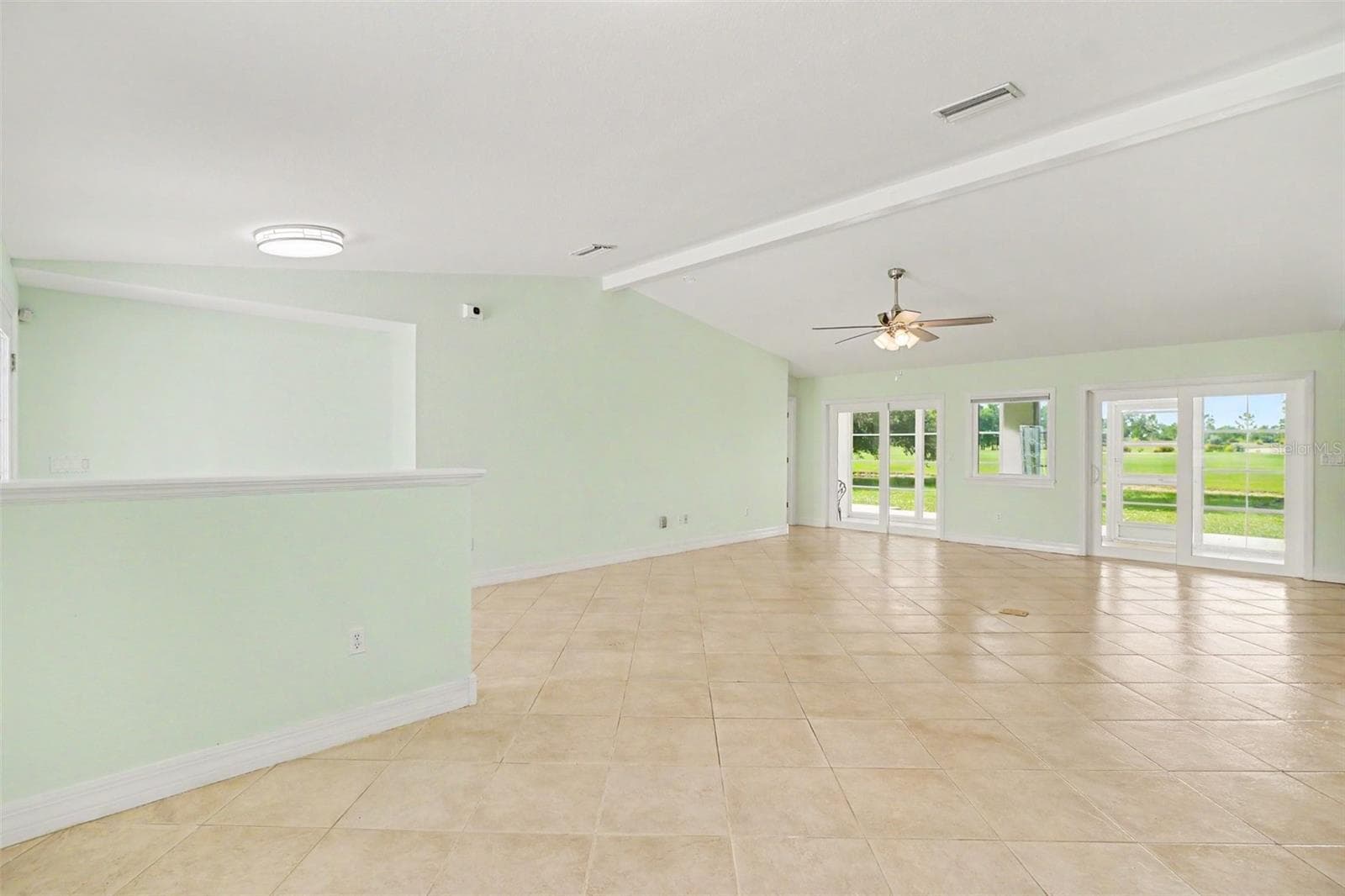 Single Family Residence at 12001 SW KINGSWAY CIR, LAKE SUZY, photo 6 of 29