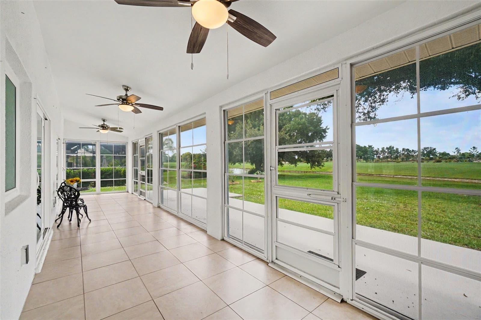 Single Family Residence at 12001 SW KINGSWAY CIR, LAKE SUZY, photo 11 of 29
