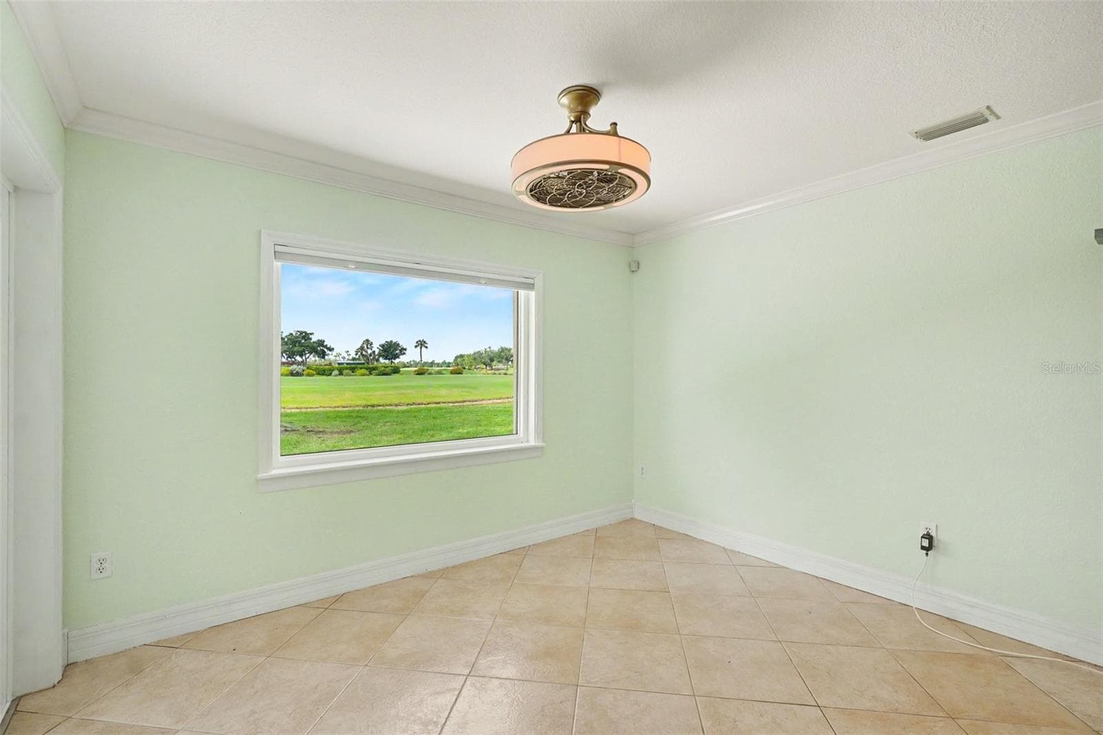 Single Family Residence at 12001 SW KINGSWAY CIR, LAKE SUZY, photo 19 of 29