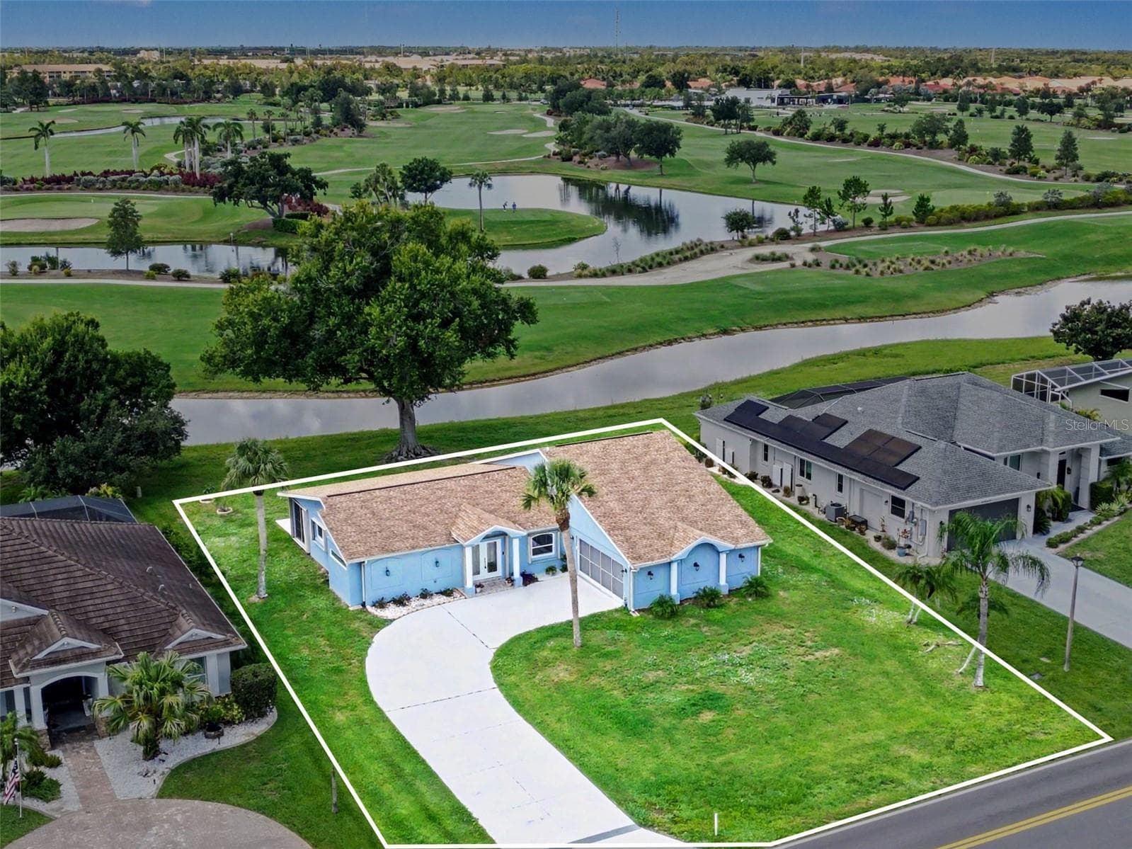 Single Family Residence at 12001 SW KINGSWAY CIR, LAKE SUZY, photo 27 of 29