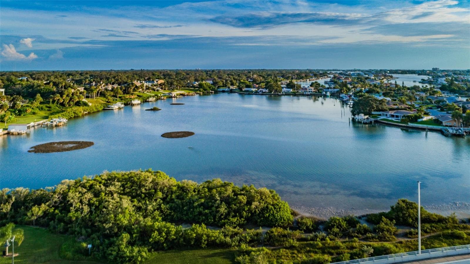 Intercoastal View - 100 BLUFF VIEW DR #211C, BELLEAIR BLUFFS