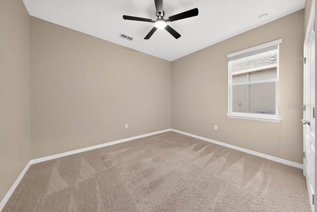 Single Family Residence at 736 E VICTORIA TRAILS BLVD, DELAND, photo 30 of 67