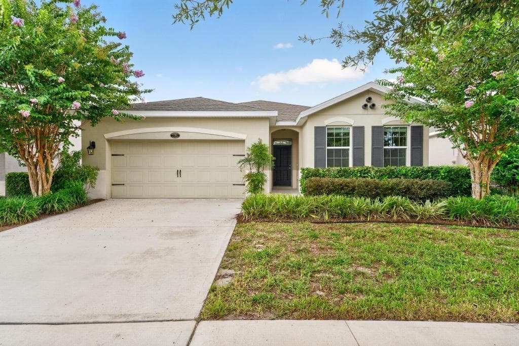 Single Family Residence at 736 E VICTORIA TRAILS BLVD, DELAND, photo 48 of 67