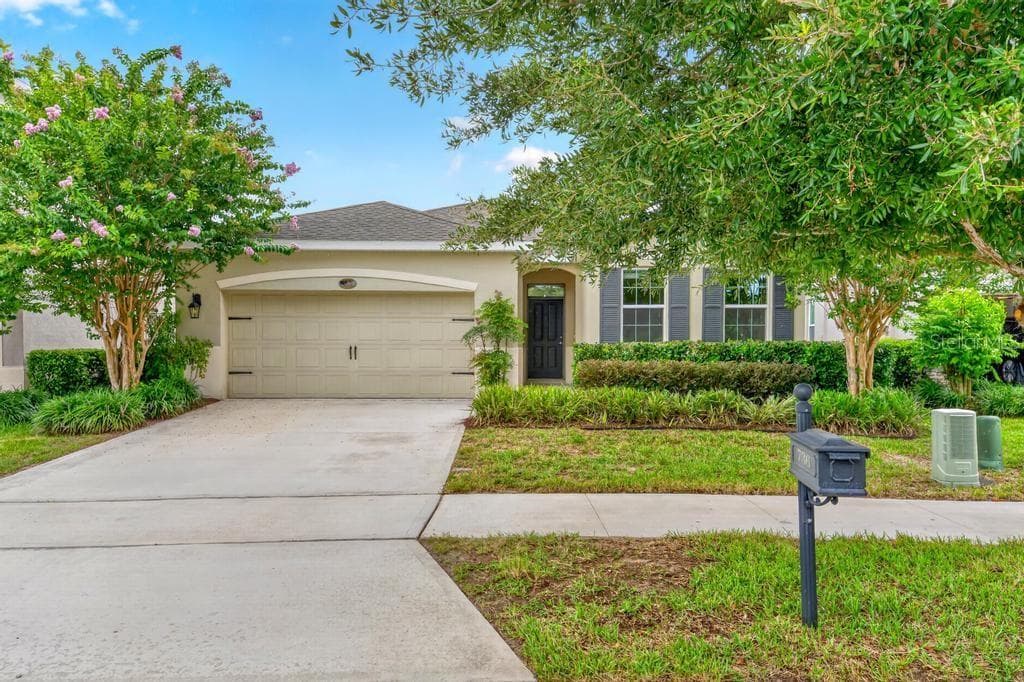 Single Family Residence at 736 E VICTORIA TRAILS BLVD, DELAND, photo 62 of 67