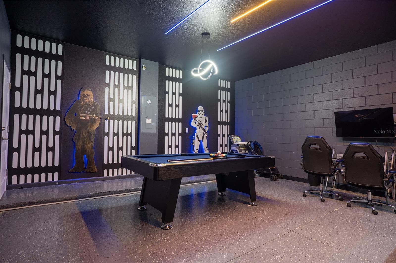 Game room - garage - 2610 TRANQUILITY WAY, KISSIMMEE