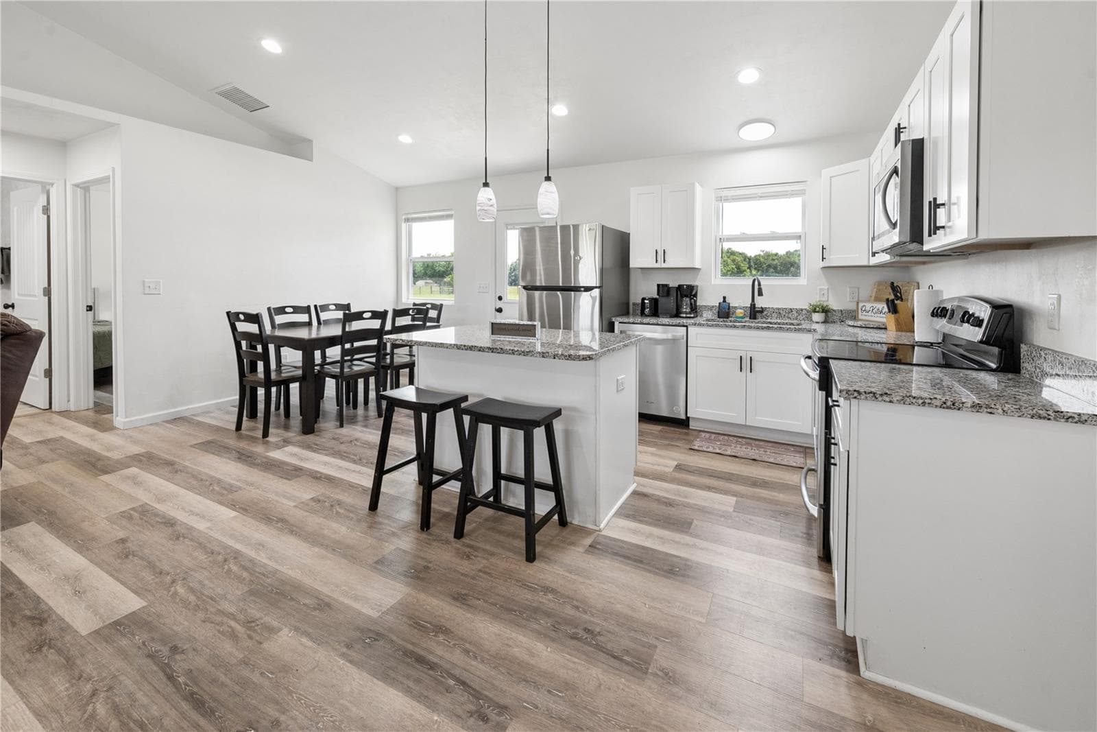 Single Family Residence at 21411 NW 209TH TER, HIGH SPRINGS, photo 6 of 51