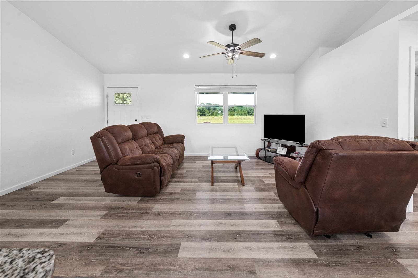 Single Family Residence at 21411 NW 209TH TER, HIGH SPRINGS, photo 9 of 51