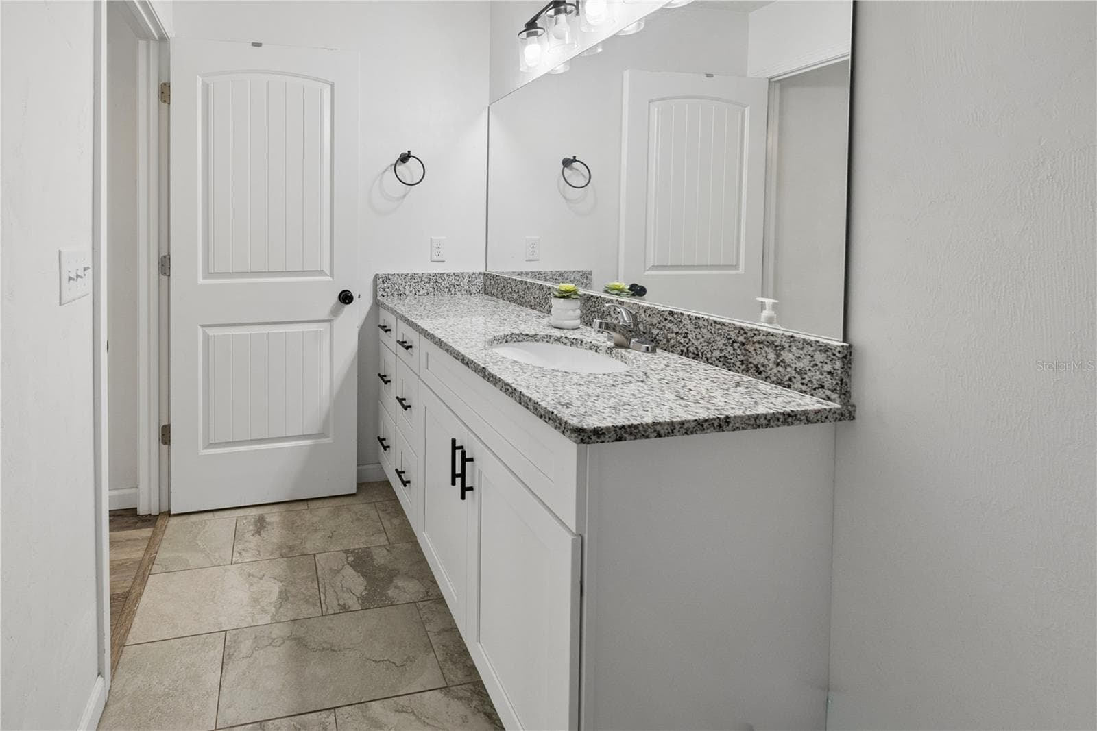 Single Family Residence at 21411 NW 209TH TER, HIGH SPRINGS, photo 21 of 51