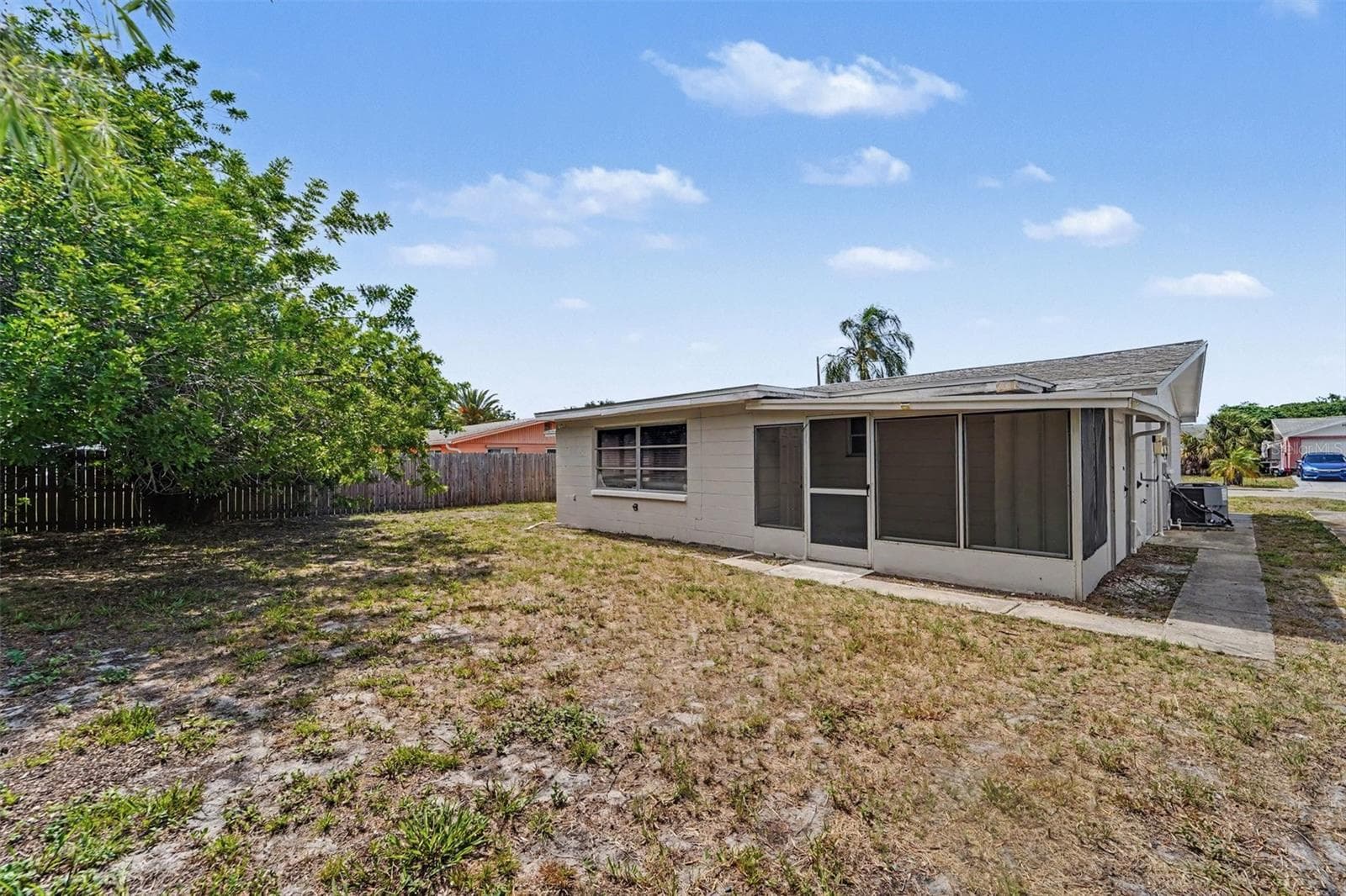 Single Family Residence at 7520 CAMELOT RD, PORT RICHEY, photo 15 of 15