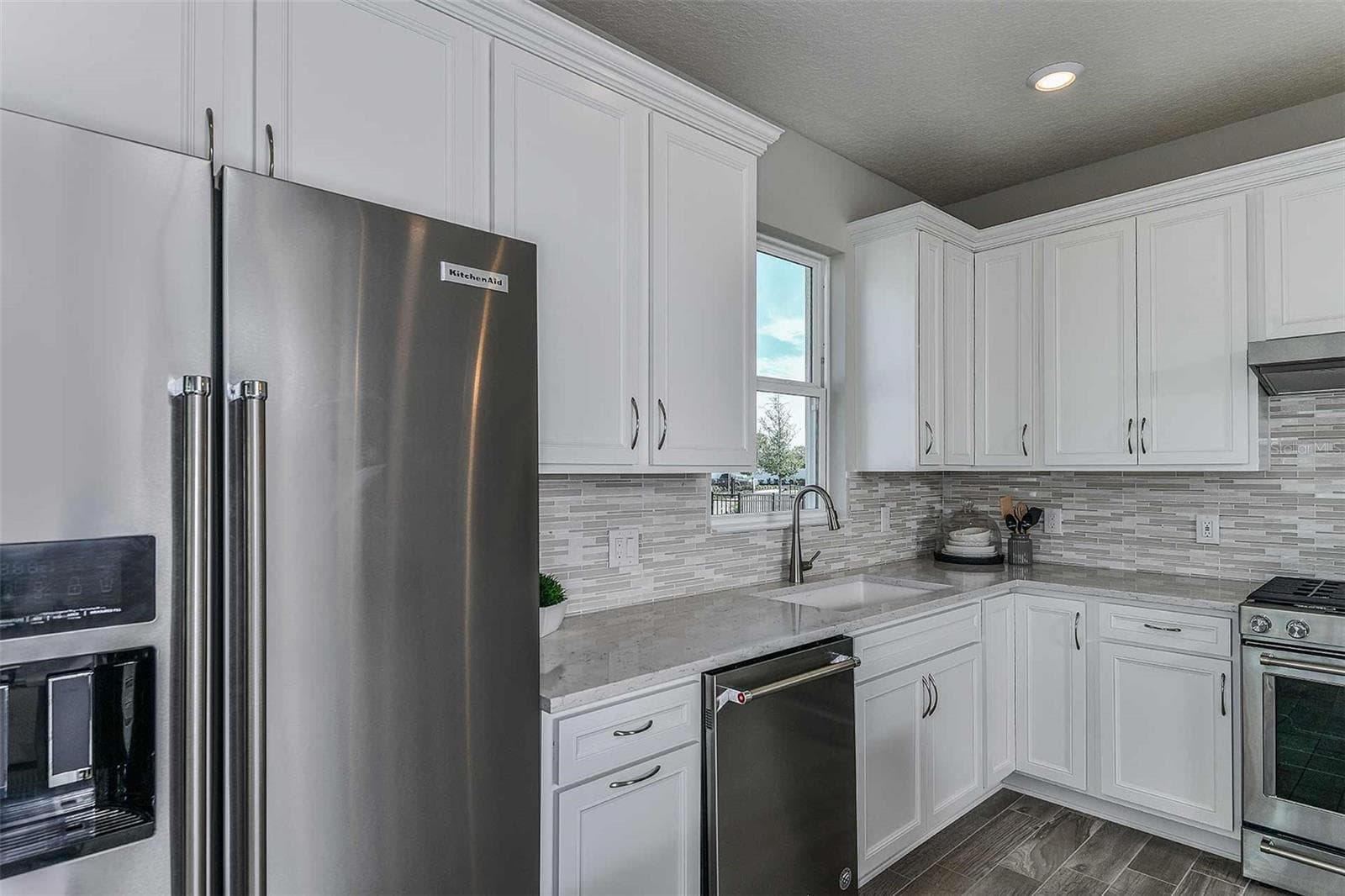 Model Home Design Only. Pictures and furnishings are for illustrative purposes only. Elevations, colors and options may vary. Furniture is for model home staging only. - 5038 DANCY LANE, ST CLOUD