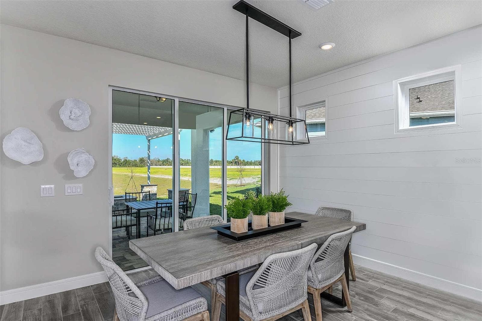 Model Home Design Only. Pictures and furnishings are for illustrative purposes only. Elevations, colors and options may vary. Furniture is for model home staging only. - 5038 DANCY LANE, ST CLOUD