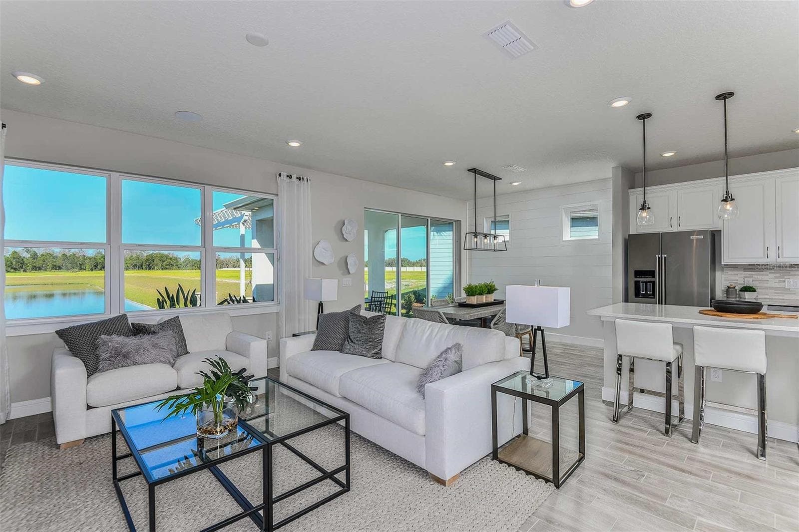 Model Home Design Only. Pictures and furnishings are for illustrative purposes only. Elevations, colors and options may vary. Furniture is for model home staging only. - 5038 DANCY LANE, ST CLOUD