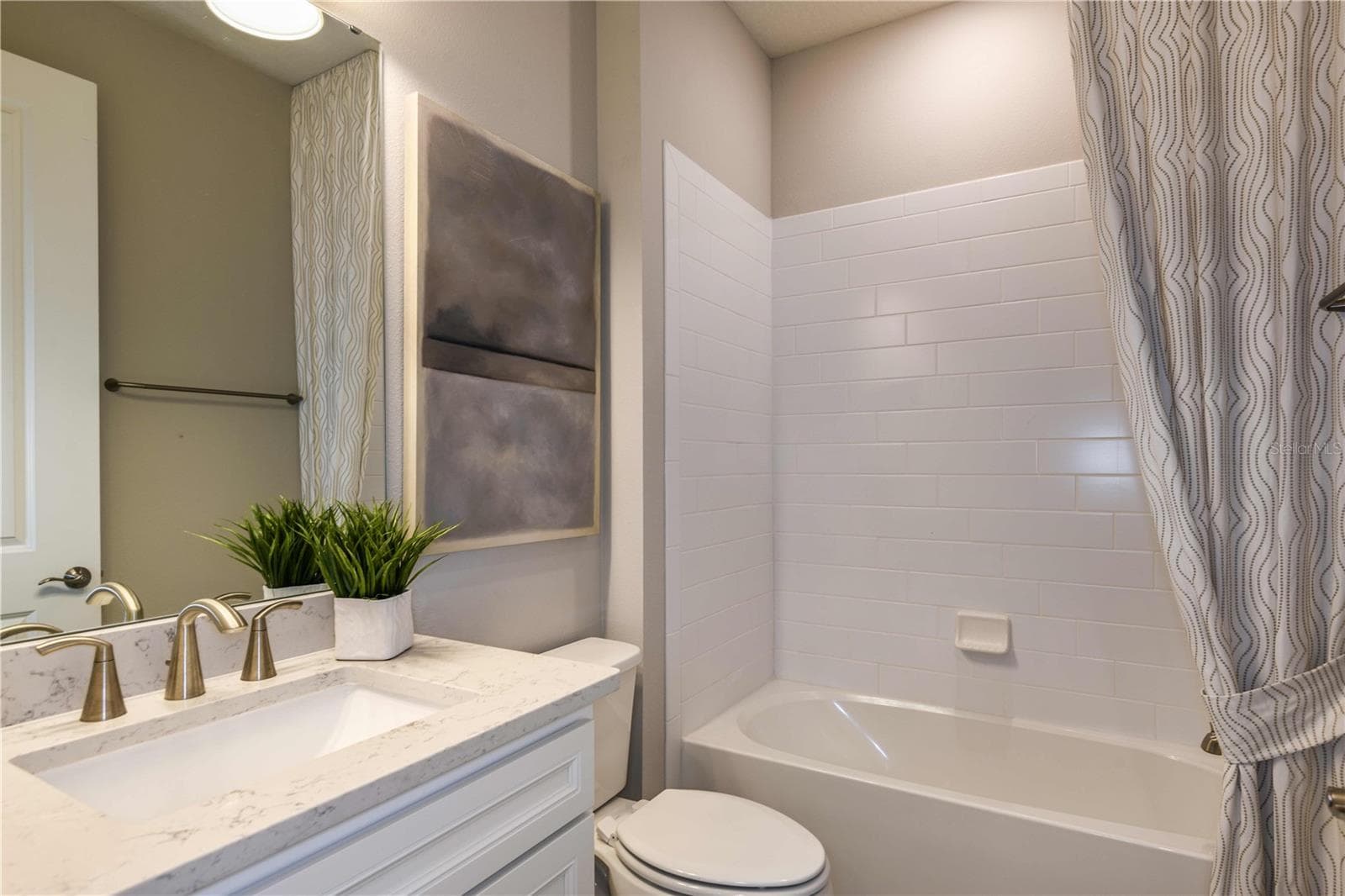 Model Home Design Only. Pictures and furnishings are for illustrative purposes only. Elevations, colors and options may vary. Furniture is for model home staging only. - 5038 DANCY LANE, ST CLOUD