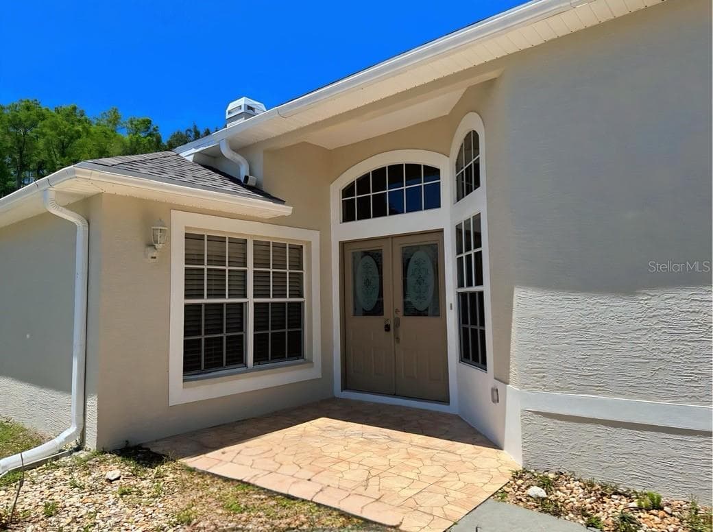Single Family Residence at 10104 BEEFMASTER CT, NEW PORT RICHEY, photo 2 of 20