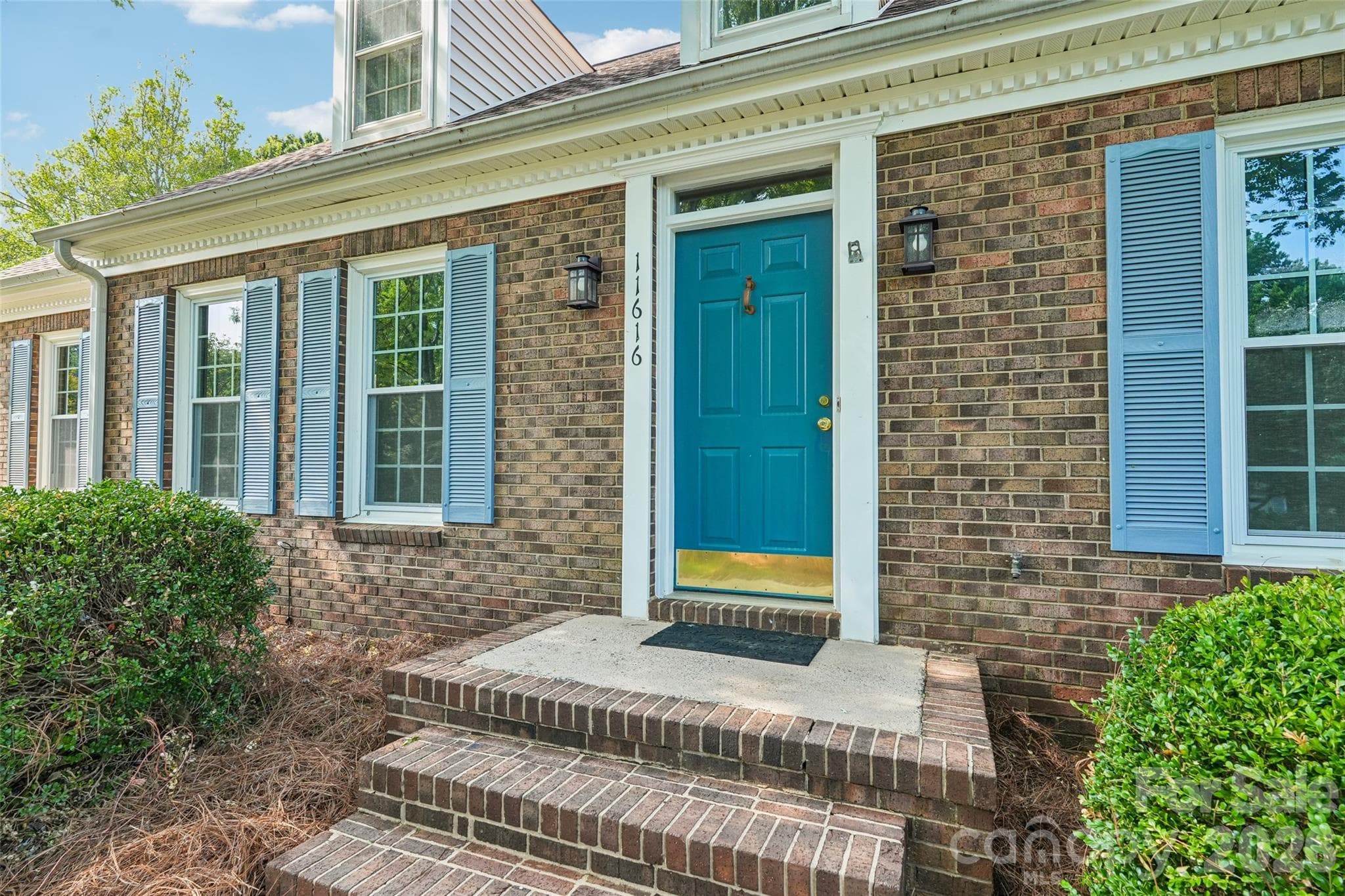 Single Family Residence at Charlotte, photo 4 of 48