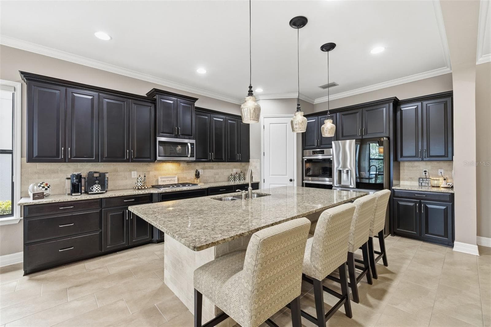 Single Family Residence at 14231 AVON FARMS DR, TAMPA, photo 10 of 66