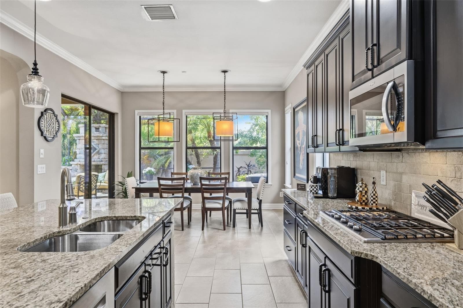 Single Family Residence at 14231 AVON FARMS DR, TAMPA, photo 14 of 66