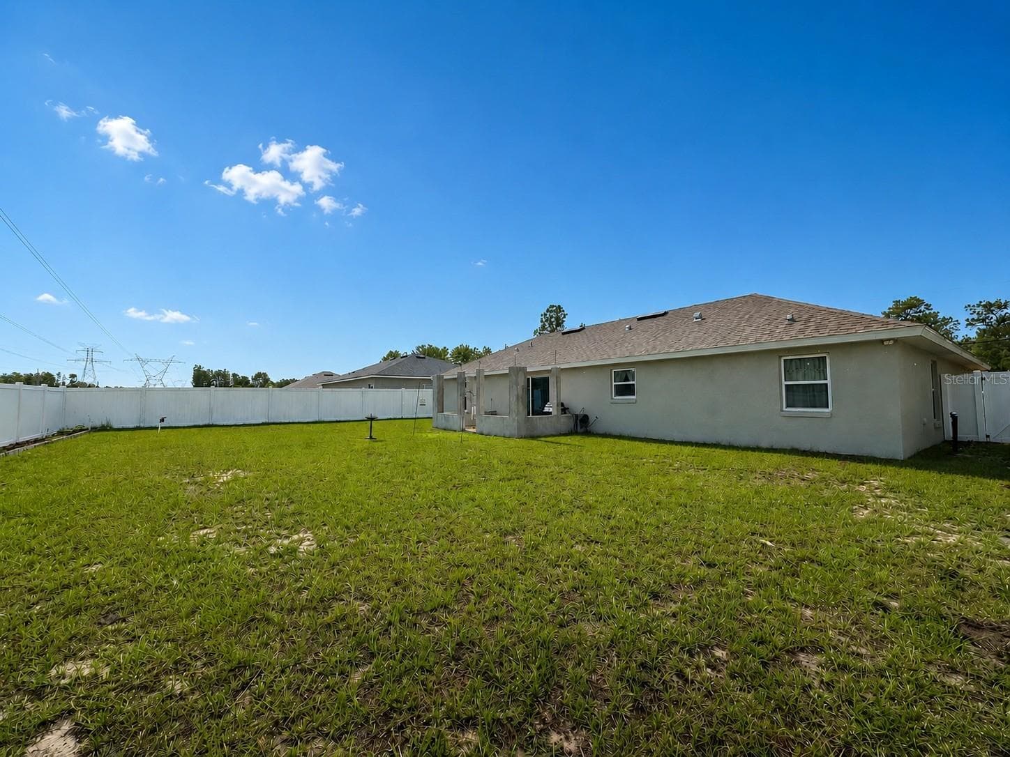 Fully Fenced Yard for Privacy - 15211 SW 65TH TERRACE RD, OCALA