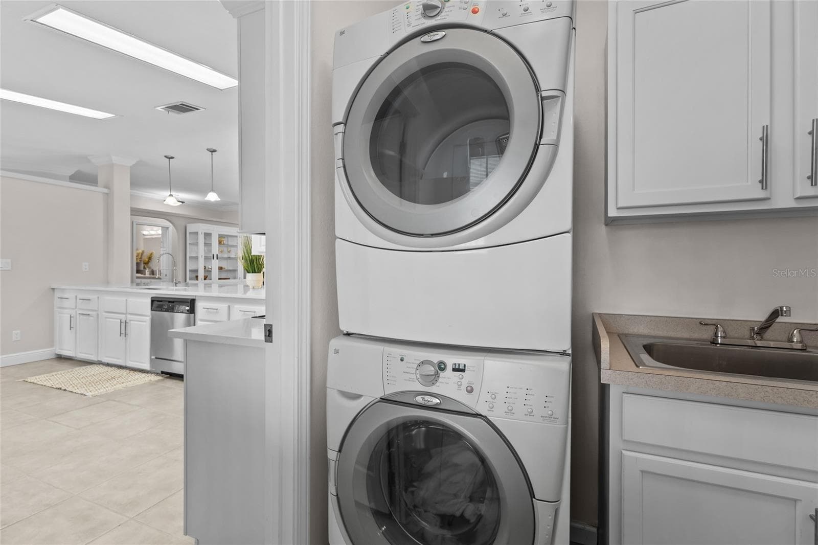 INSIDE HOME LAUNDRY AND UTILITY SINK - 1710 INDIANA AVE, BRADENTON