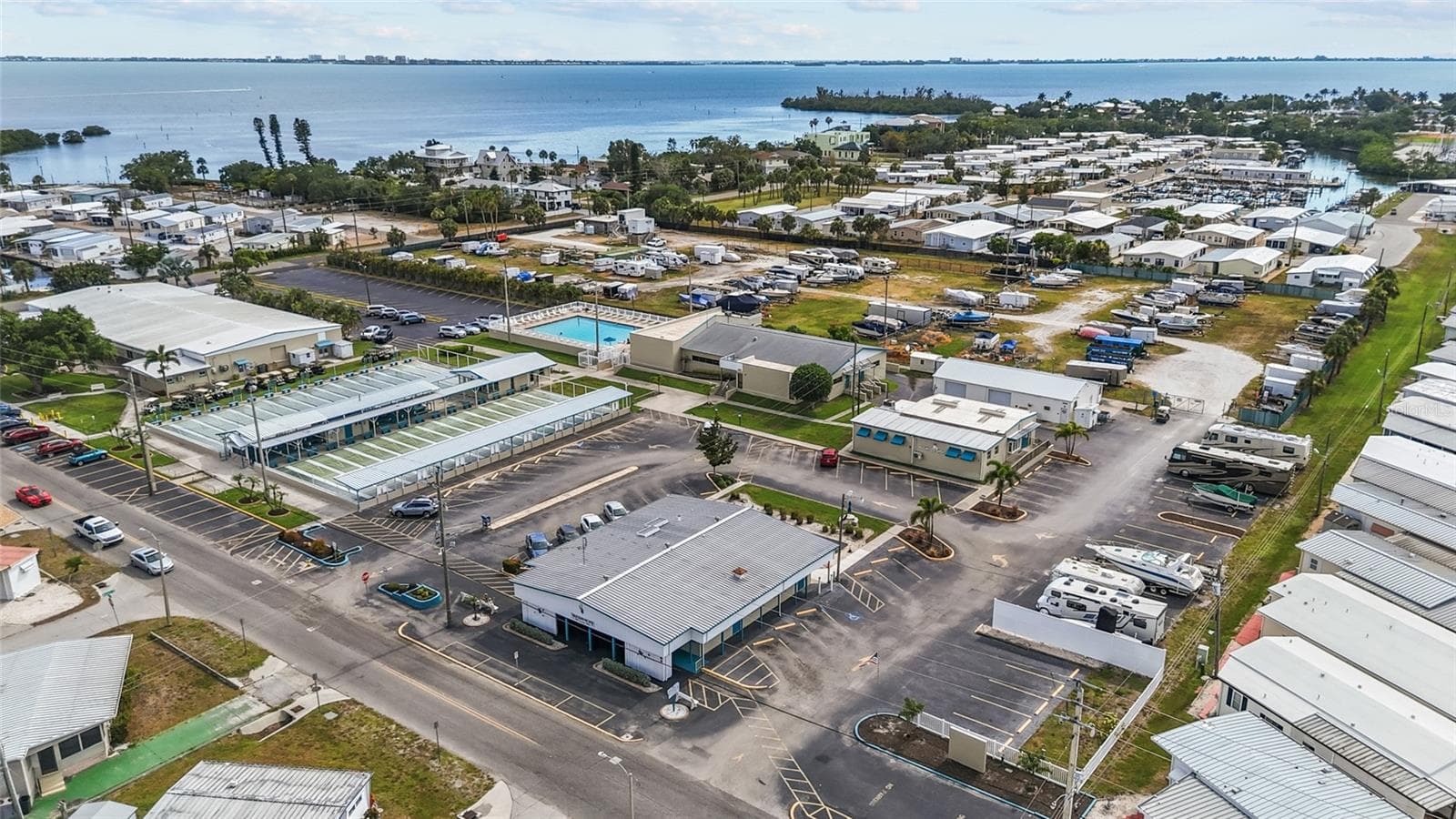 Manufactured Home at 1710 INDIANA AVE, BRADENTON, photo 48 of 49