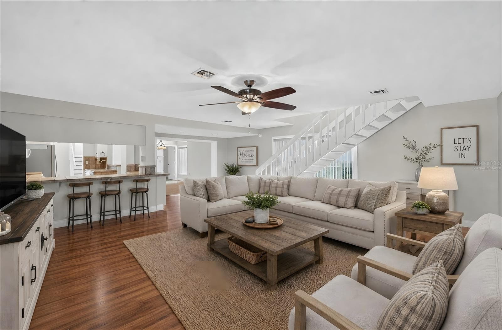 Virtually Staged Large Family Room - 5309 ST LUCIA DR, LAKELAND