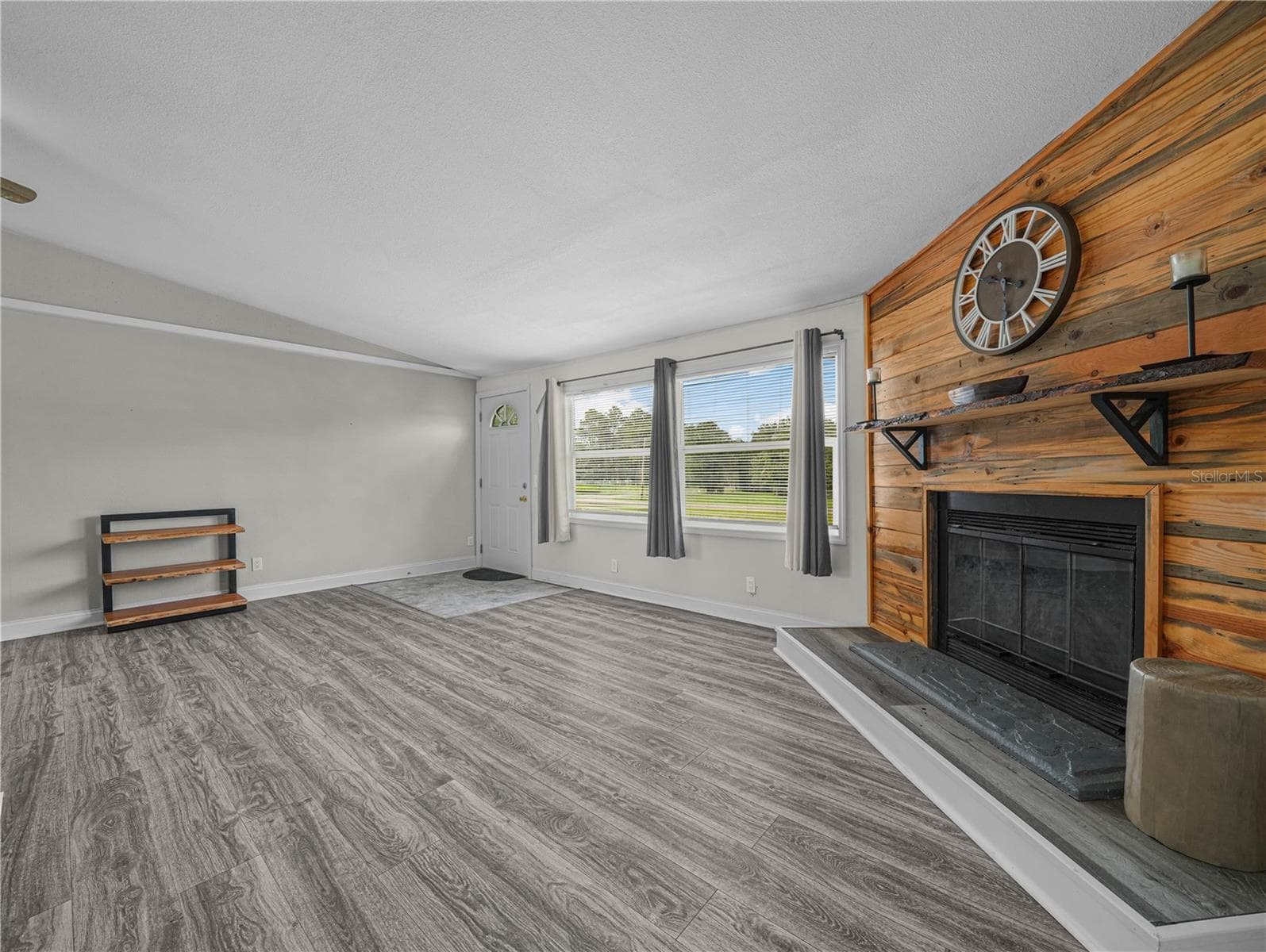 Manufactured Home at 3559 REAGAN BLVD, LAKE WALES, photo 5 of 45