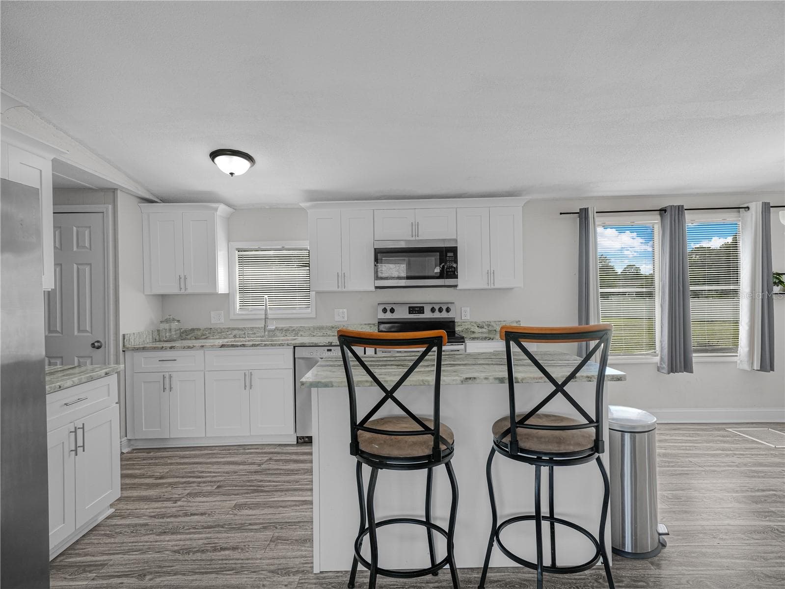 Manufactured Home at 3559 REAGAN BLVD, LAKE WALES, photo 7 of 45