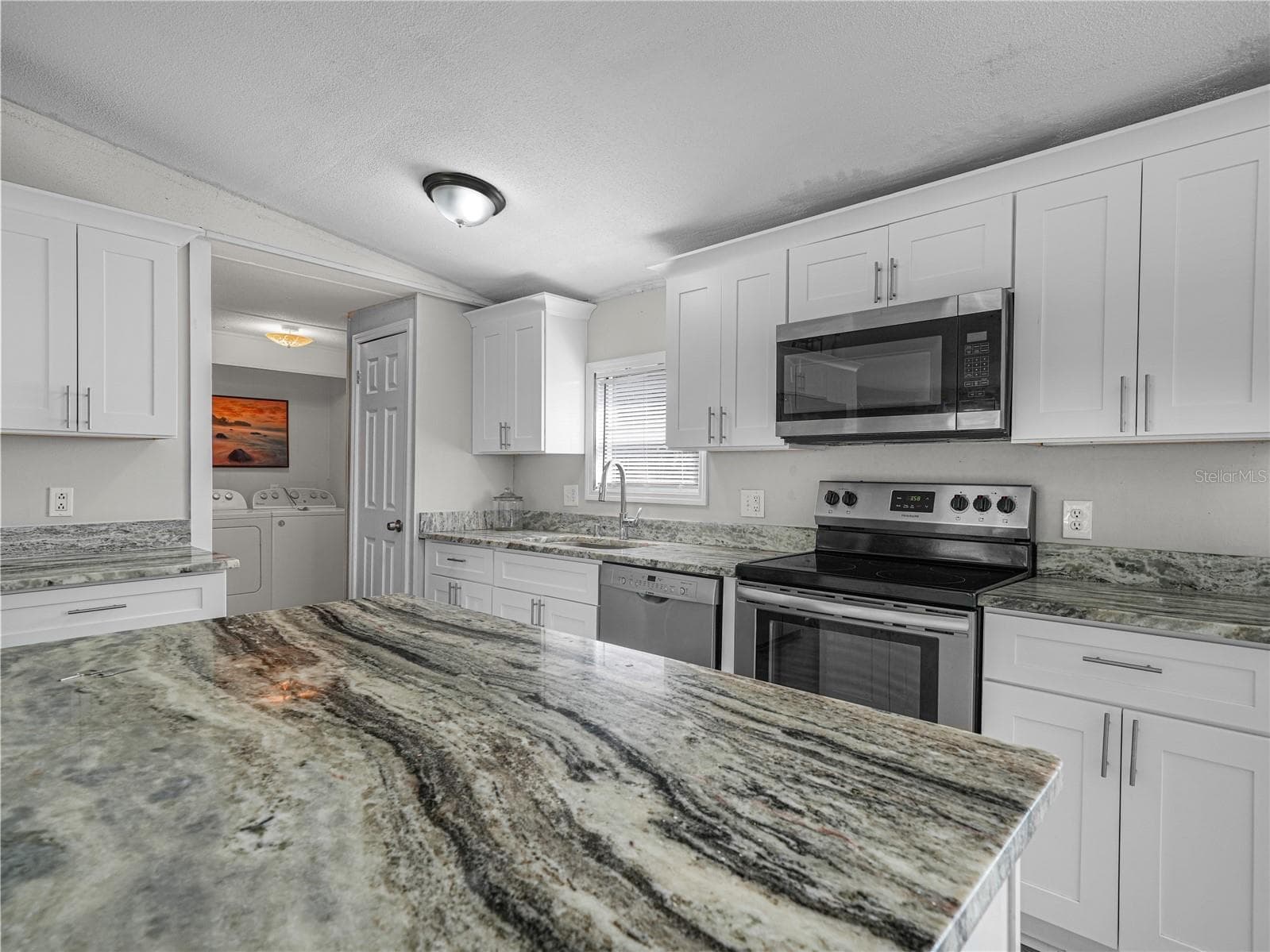 Manufactured Home at 3559 REAGAN BLVD, LAKE WALES, photo 9 of 45